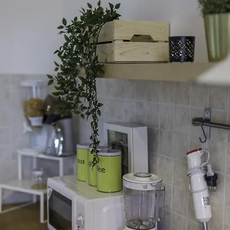 La Casa Della Viaggiatrice - Taldeg Apartment Bologna